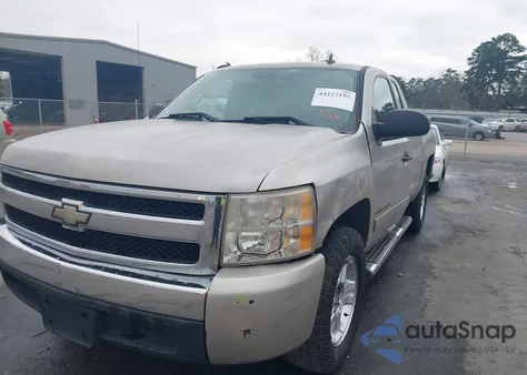 2008 Chevrolet Silverado 1500 Lt1 z USA, uszkodzony, nr VIN 1GCEC19J28Z331068